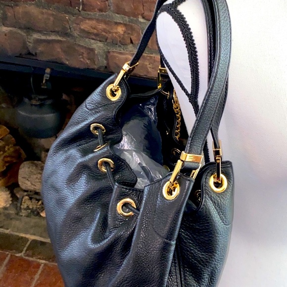 🔥MICHEAL 🔥KORS 🔥BAG.🔥 - Picture 4 of 6